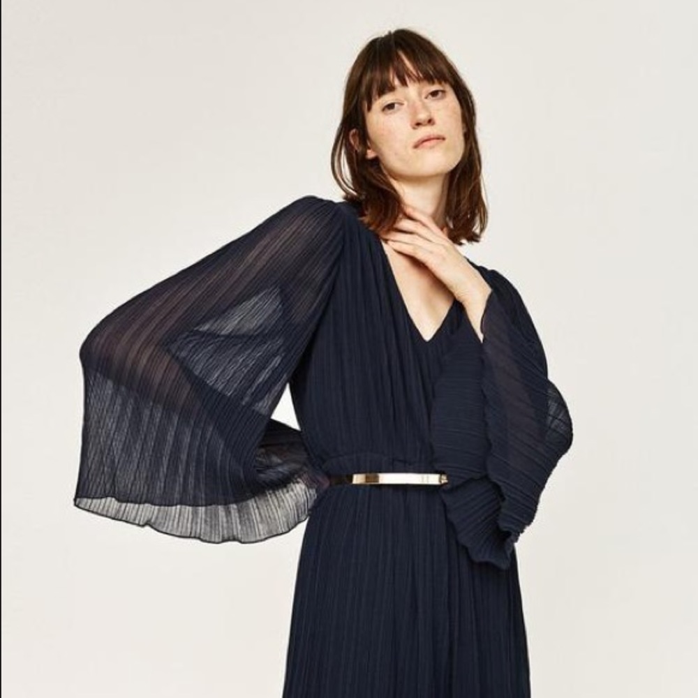 N A V Y Long Chiffon Pleated ZARA Jumpsuit